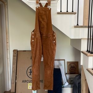 Gap maternity overalls